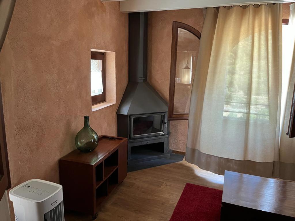 Comanegra Apartment Castellfollit de la Roca Exterior photo